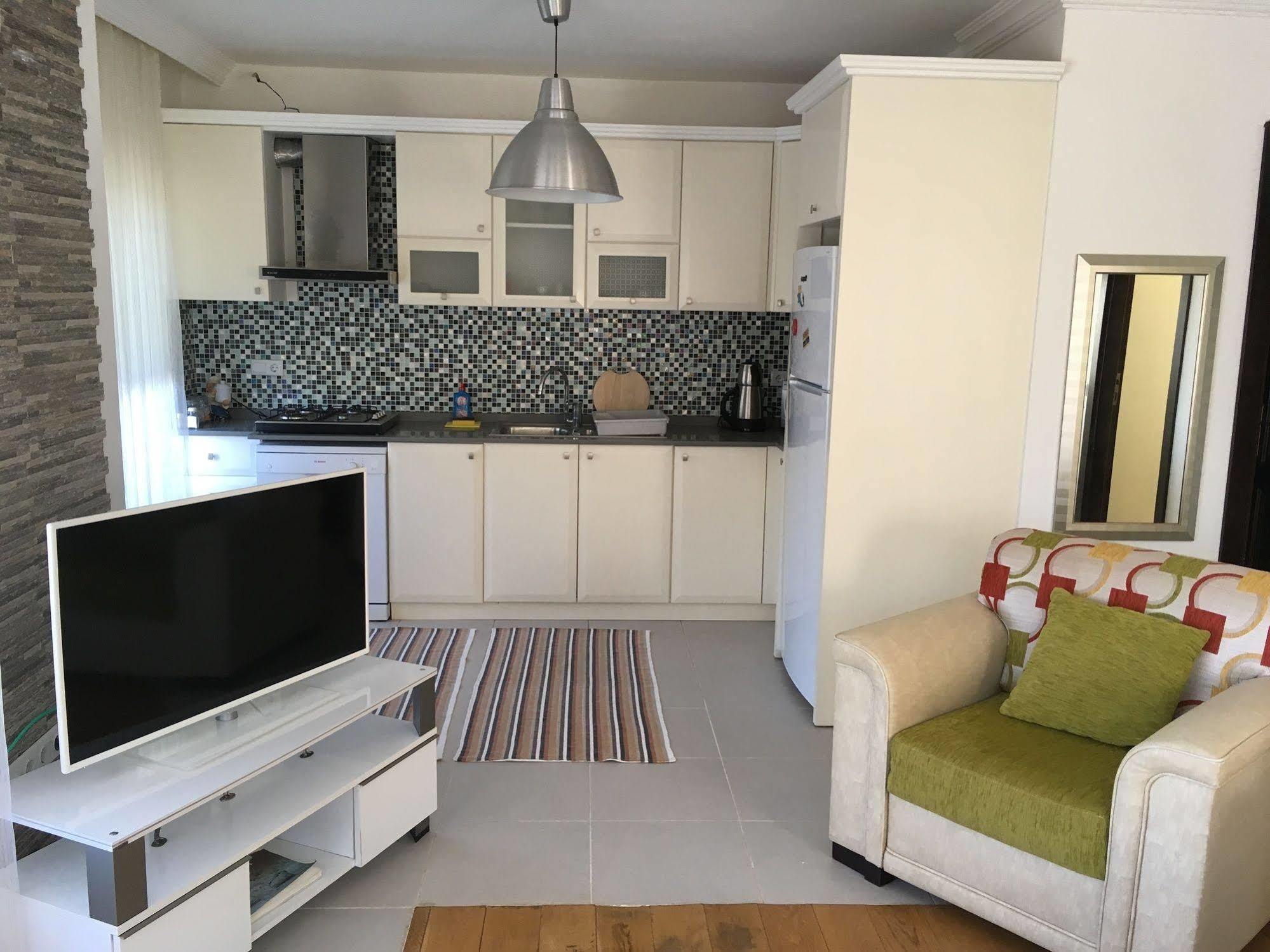 Derya Beach Apartment Kaş Exterior foto
